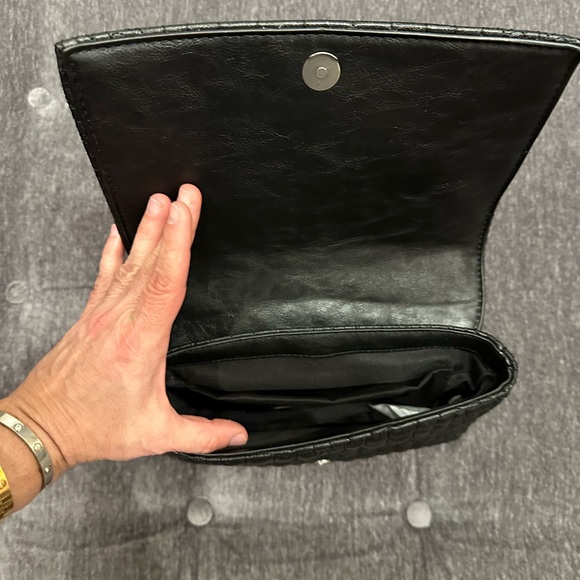 NWT RARE Zara Black Croc Embossed Faux Leather Shoulder Bag - Picture 16 of 17